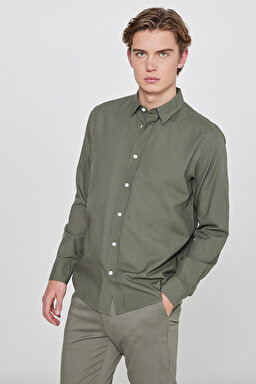 Pamuklu Yumuşak Dokulu Regular Fit Normal Kesim Çizgili Gömlek - Khaki-L2610158801 (görsel 2)