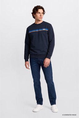 Pamuklu Regular Fit Normal Kesim Bisiklet Yaka Logo Detaylı Sweatshirt - Navy-L2620159410 (görsel 2)