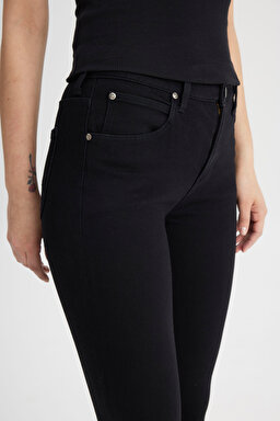 Breese Flare Fit Orta Bel İspanyol Paça Siyah Jean Kot Pantolon - Black-L32Y006001 (görsel 3)
