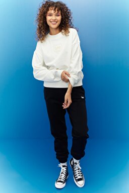 Oversize Fit Rahat Kesim %100 Pamuk Bisiklet Yaka Ekru Sweatshirt - Ecru-L36ZEJNQ (görsel 4)