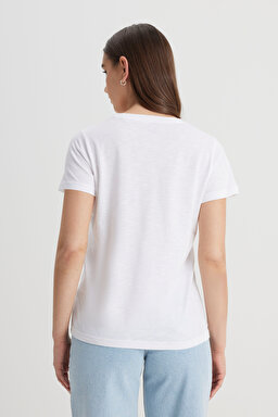 Regular Fit Rahat Kesim V Yaka Tişört - Bright White-L41JENLJ (görsel 5)