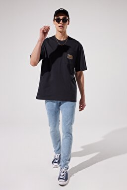 Loose Fit Rahat Kesim %100 Pamuk Bisiklet Yaka Siyah Tişört - Washed Black-L69ICOON (görsel 5)