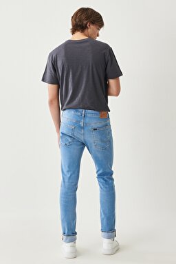 Luke Slim Tapered Fit Dar Kesim %100 Pamuk Açık Mavi Jean Kot Pantolon - Light Blue-L719004404 (görsel 7)