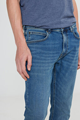 Luke Slim Fit Dar Kesim Normal Bel Mavi Esnek Jean Kot Pantolon - Mid Blue-L719043XT (görsel 5)