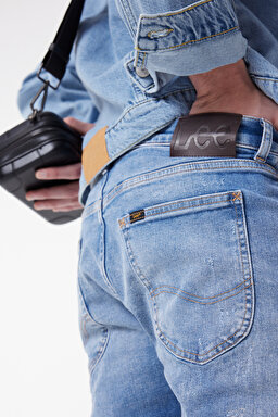 Slim Fit Dar Kesim Normal Bel Taşlamalı Açık Mavi Esnek Luke Jean Denim Kot Pantolon - Light Blue-L719119404 (görsel 5)