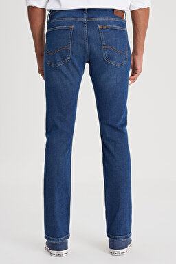 Slim Fit Dar Kesim Normal Bel Dar Paça Luke Mavi Jean Kot Pantolon - Mid Blue-L719125XT (görsel 6)