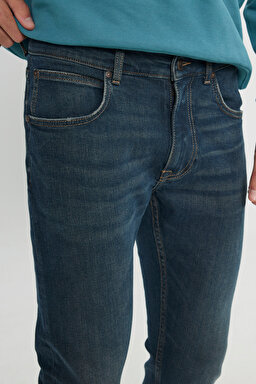 Slim Fit Dar Kesim Normal Bel Dar Paça Luke İndigo Jean Denim Pantolon - Mid Indigo-L719166318 (görsel 4)