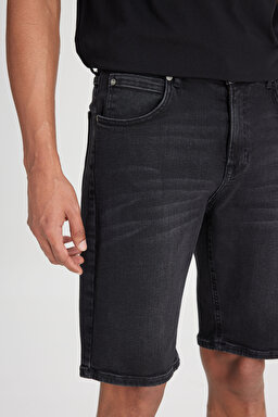 Regular Fit Normal Kesim Normal Bel Siyah Esnek Jean Kot Şort - Black Worn in-L73MKPC48 (görsel 6)