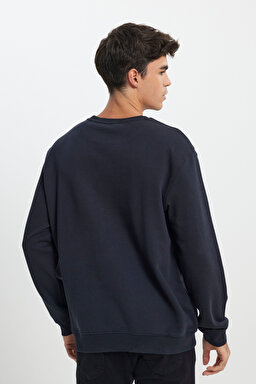 Regular Fit %100 Pamuk Bisiklet Yaka Siyah Şardonlu Sweatshirt - Black-L81IRY01 (görsel 4)
