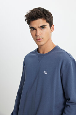 Regular Fit Normal Kesim %100 Pamuk Bisiklet Yaka İçi Polarlı İndigo Sweatshirt - Indigo-L81IRY315 (görsel 6)
