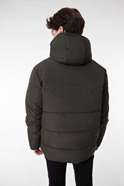 Regular Fit Normal Kesim Kapüşonlu Haki Şişme Mont - Green-L88BNYOJ (görsel 6)