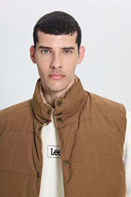 Regular Fit Normal Kesim Çift Kullanımlı Deve Tüyü Şişme Yelek - Sand-LD507064755 (görsel 4)