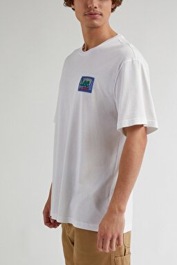 Loose Fit Rahat Kesim %100 Pamuk Bisiklet Yaka Beyaz Tişört - Bright White-LL10FELJ (görsel 3)