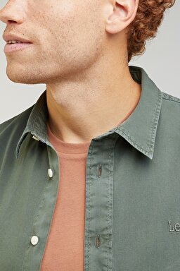 Regular Fit Normal Kesim %100 Pamuk Haki Uzun Kollu Gömlek - Fort Green-LL37BM43 (görsel 2)