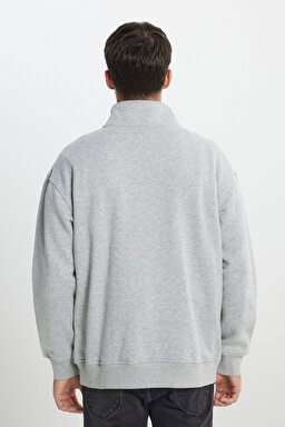 Regular Fit Normal Kesim Dik Yaka Şardonlu Yarım Fermuar Gri Melanj Sweatshirt - Sharp Grey Mele-LL99RF03 (görsel 7)