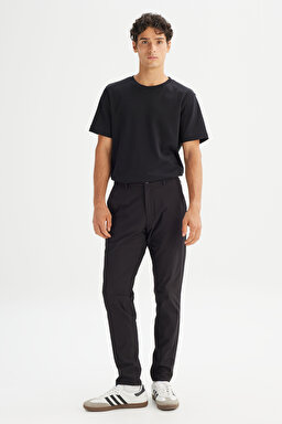Regular Fit Normal Kesim Normal Bel Yan Cep Detaylı Siyah Casual Pantolon - Black-LLU3008001 (görsel 3)