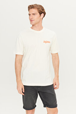 %100 Pamuk Relaxed Fit Geniş Kesim Bisiklet Yaka Basklı Ekru Tişört - Ecru-LM828731543 (görsel 2)