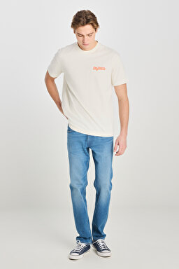 %100 Pamuk Relaxed Fit Geniş Kesim Bisiklet Yaka Baskılı Ekru Tişört - Ecru-LM828731923 (görsel 2)