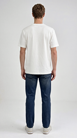 %100 Pamuk Relaxed Rahat Kesim Bisiklet Yaka Logo Detaylı Tişört - Off White-LN388680102 (görsel 5)