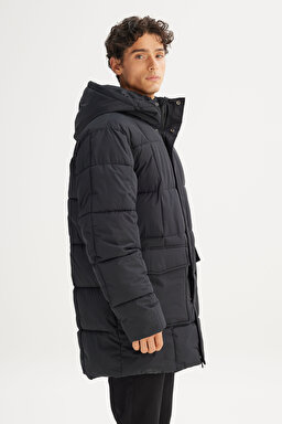 Regular Fit Normal Kesim Kapüşonlu Kapitone Desenli Cepli Mont - Black-LR397064656 (görsel 2)