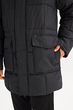 Regular Fit Normal Kesim Kapüşonlu Kapitone Desenli Cepli Mont - Black-LR397064656 (görsel 5)
