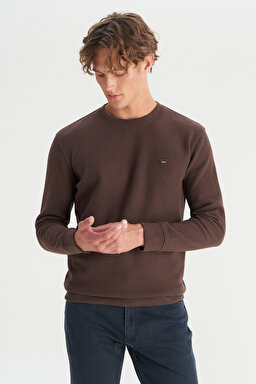 Pamuklu Regular Fit Normal Kesim Bisiklet Yaka Selanik Örgü Sweatshirt - Dark Brown-MW242262024 (görsel 3)