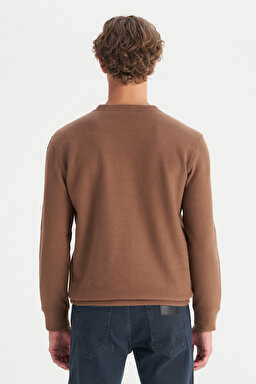Pamuklu Regular Fit Normal Kesim Bisiklet Yaka Selanik Örgü Sweatshirt - Brown-MW242262220 (görsel 5)
