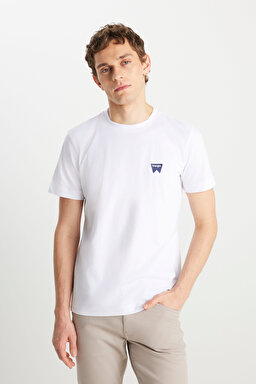 %100 Pamuk Regular Fit Normal Kesim Bisiklet Yaka Minimal Logo Beyaz Tişört - White-MW70MD3312 (görsel 2)