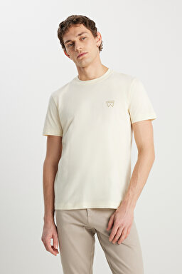 %100 Pamuk Regular Fit Normal Kesim Bisiklet Yaka Minimal Logo Bej Tişört - Papyrus-MW70MD3XME (görsel 2)