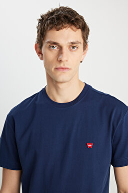 %100 Pamuk Relaxed Fit Geniş Kesim Bisiklet Yaka Minimal Logo Lacivert Tişört - Navy-MW7NM203877W72 (görsel 4)