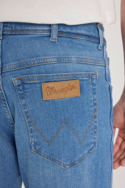 Regular Fit Normal Kesim Normal Bel Açık Mavi Esnek Jean Kot Şort - Vito-W11CAG42E (görsel 4)