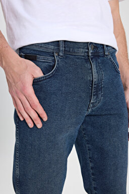 Straight Fit Düz Kesim Normal Bel Koyu Mavi Texas Esnek Jean Denim Pantolon - Dark Indigo-W121081317 (görsel 5)