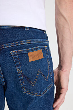 Slim Fit Dar Kesim Normal Bel Dar Paça Texas Koyu Mavi Esnek Jean Denim Pantolon - Dark Trails-W12S6575815 (görsel 5)