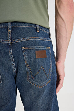 Regular Fit Normal Kesim Düşük Bel Greensboro Mavi Esnek Jean Denim Pantolon - Mid Indigo-W15Q027318 (görsel 6)