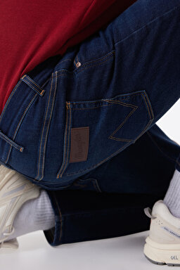 Larston Slim Fit Dar Kesim Düşük Bel Mavi Esnek Jean Kot Pantolon - Mid Blue-W18S028XT (görsel 4)
