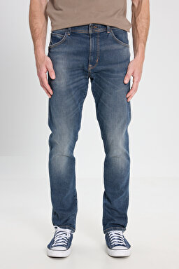 Slim Fit Dar Kesim Düşük Bel Taşlamalı Mavi Esnek Larston Jean Denim Kot Pantolon - Mid Blue-W18S031XT (görsel 3)