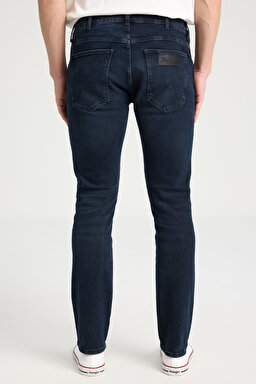 Larston Slim Fit Dar Kesim Düşük Bel Lacivert Esnek Jean Kot Pantolon - Dusky Night-W18S032299 (görsel 5)