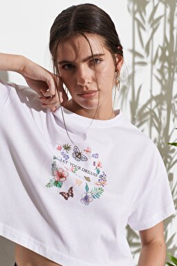 Loose Fit Sıfır Yaka %100 Pamuk Kısa Kollu Beyaz Tişört - White-W221076100 (görsel 2)