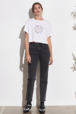 Loose Fit Sıfır Yaka %100 Pamuk Kısa Kollu Beyaz Tişört - White-W221076100 (görsel 3)