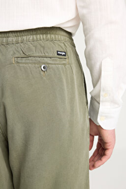 Regular Fit Normal Kesim Normal Bel Yeşil Chino Pantolon - Dusty Olive-W221266X45 (görsel 3)