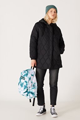 Regular Fit Normal Kesim Kapüşonlu Siyah Kapitone Ceket - Black-W222039001 (görsel 6)