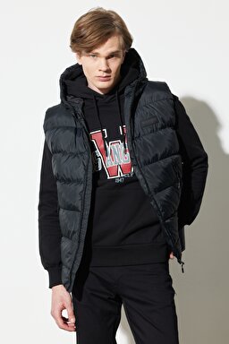 Regular Fit Normal Kesim Siyah Şişme Yelek - Black-W222371001 (görsel 2)