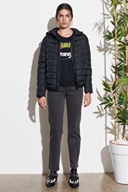 Regular Fit Normal Kesim Siyah Şişme Mont - Black-W222561001 (görsel 5)