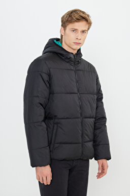 Regular Fit Normal Kesim Siyah Şişme Mont - Black-W222607001