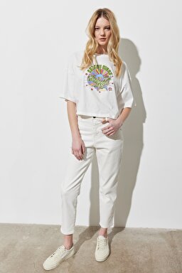 Regular Fit %100 Pamuk Bisiklet Yaka Kırık Beyaz Crop Tişört - Off White-W231328102 (görsel 3)