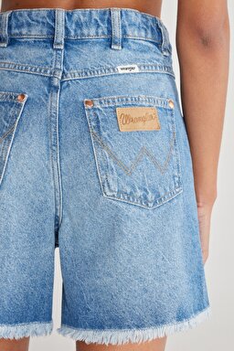 Donna Regular Fit Normal Kesim %100 Pamuk Açık Mavi Jean Kot Şort - Light Blue-W231342404 (görsel 7)
