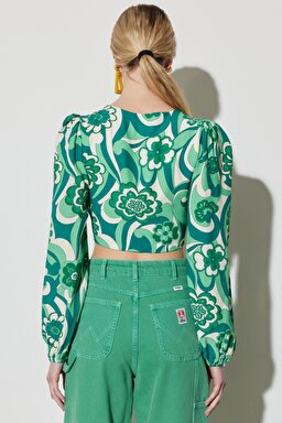 Regular Fit Normal Kesim V Yaka Yeşil Desenli Crop Bluz - Green-W231592300 (görsel 8)