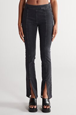 Wide Leg Fit Normal Bel Paça Yırtmaç Detaylı Siyah Esnek Jean Kot Pantolon - Black-W231627001 (görsel 2)