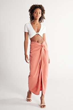 Regular Fit Normal Kesim Yüksek Bel Somon Yırtmaçlı Uzun Etek - Light Pink-W231638590 (görsel 4)