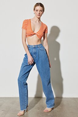 Regular Fit Normal Kesim V Yaka Çizgili Crop Bluz - Orange-W231671700 (görsel 7)